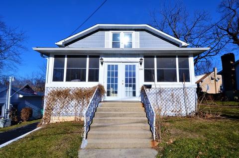 328 E 8th St, Lockport, IL 60441 photo 1