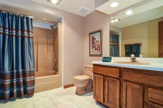 8617 Heather Dr, Burr Ridge, IL 60527 photo 20