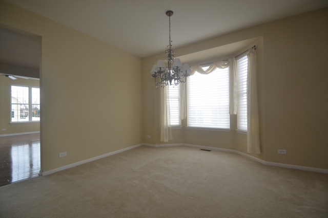 1149 Heathrow Ct, Aurora, IL 60502 photo 5