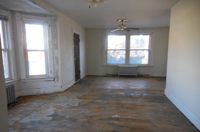 315 E Harriet St, Thornton, IL 60476 photo 7