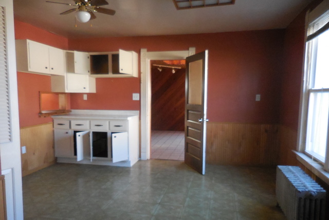 315 E Harriet St, Thornton, IL 60476 photo 9
