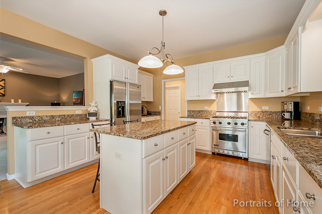 1880 Eldorado Dr, Geneva, IL 60134 photo 8