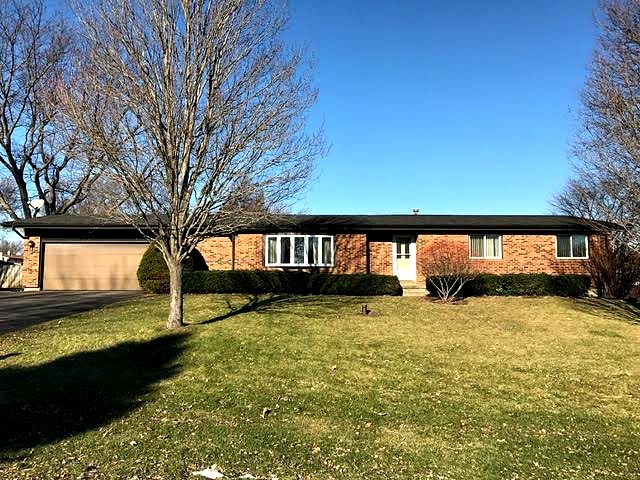 39 W132 Pleasant Dr, Elgin, IL 60123 photo 1