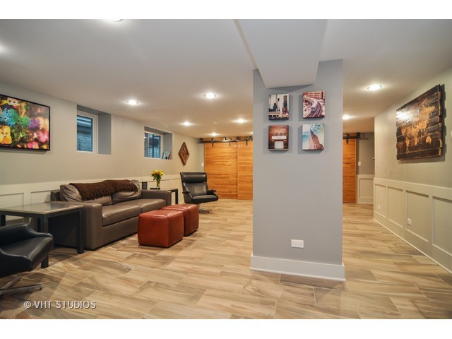 5220 N Wayne Ave, Chicago, IL 60640 photo 11
