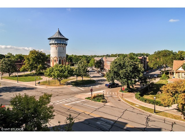 209 E Burlington St, Riverside, IL 60546 photo 20