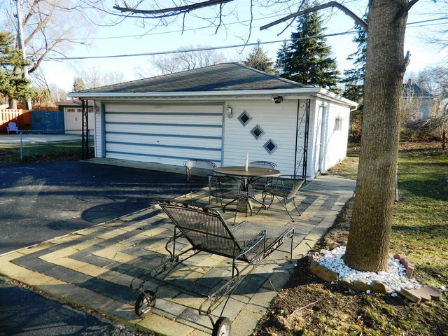 209 E Burlington St, Riverside, IL 60546 photo 18