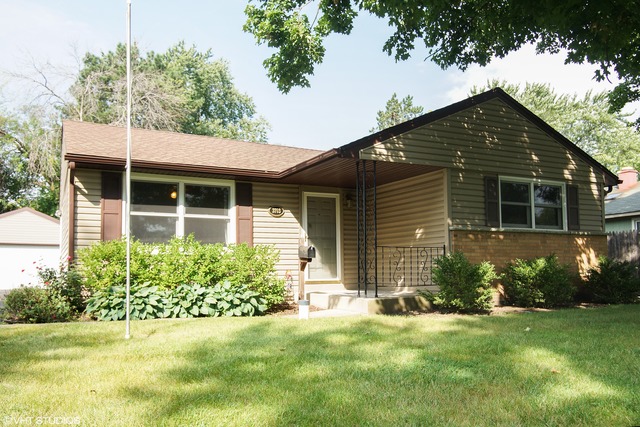 3703 Dove St, Rolling Meadows, IL 60008 photo 1