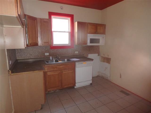 5 E 114th St, Chicago, IL 60628 photo 5