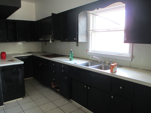 617 8th St, Peru, IL 61354 photo 7