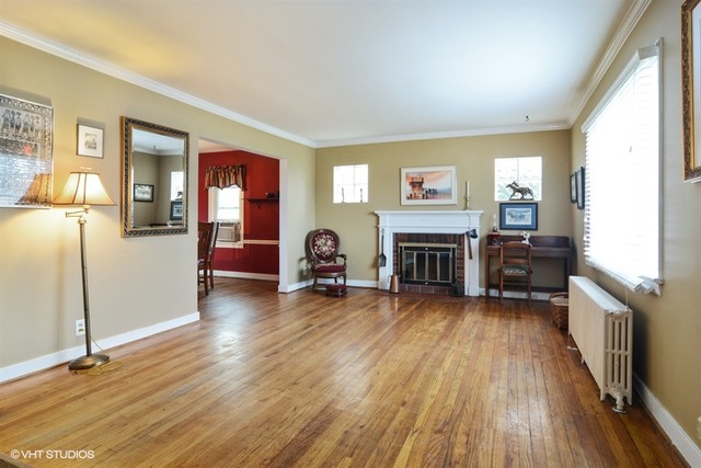 124 Wille Ave, Wheeling, IL 60090 photo 2