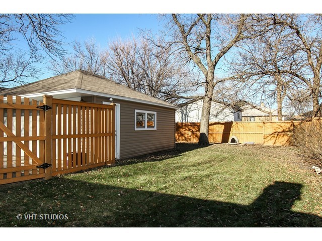 5932 Huron St, Berkeley, IL 60163 photo 10