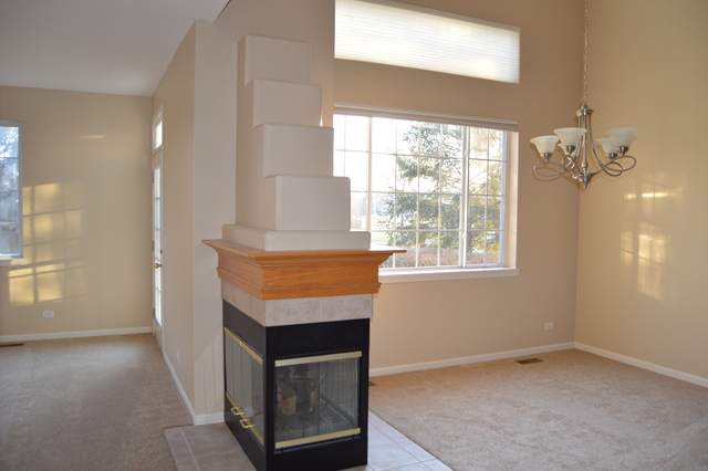 2493 Stonegate Rd, Algonquin, IL 60102 photo 6