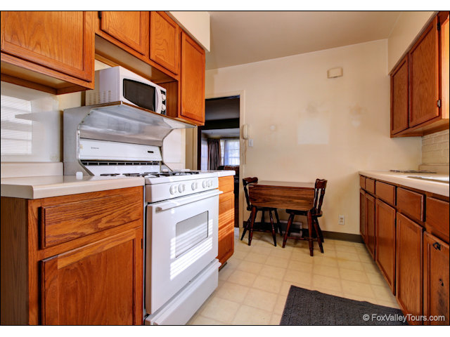 469 Watson St, Aurora, IL 60505 photo 13