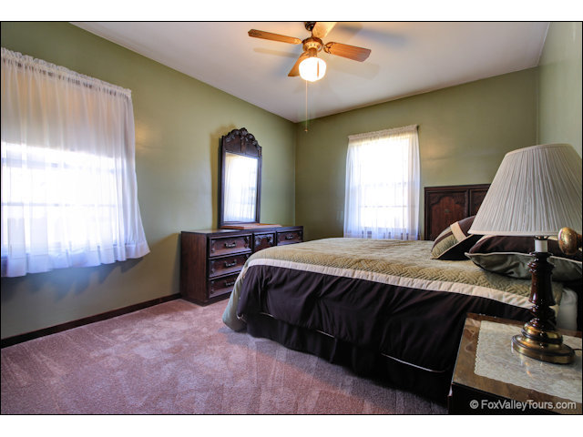 469 Watson St, Aurora, IL 60505 photo 15