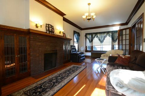 671 Park St, Elgin, IL 60120 photo 5