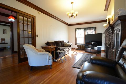 671 Park St, Elgin, IL 60120 photo 4