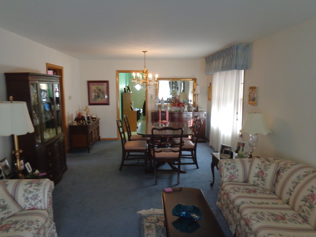 10549 S Ridgeway Ave, Chicago, IL 60655 photo 3