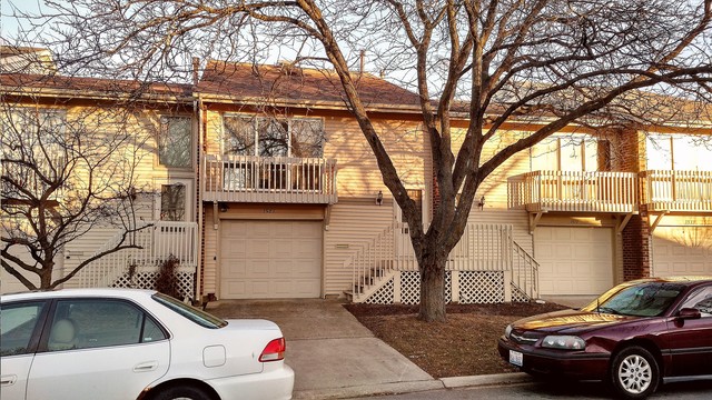 1521 Elder Dr, Aurora, IL 60506 photo 1