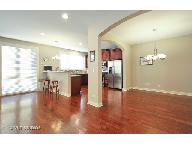 27 Legacy Ln, Wheeling, IL 60090 photo 6