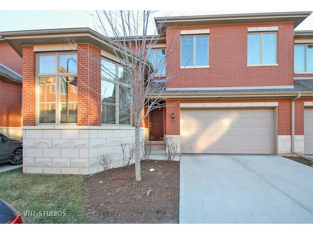 27 Legacy Ln, Wheeling, IL 60090 photo 1