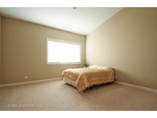 27 Legacy Ln, Wheeling, IL 60090 photo 7