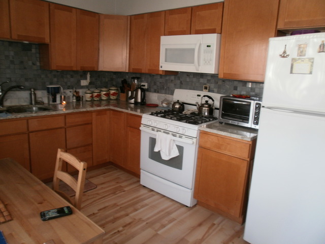 9515 Sumac Rd #D, Des Plaines, IL 60016 photo 3