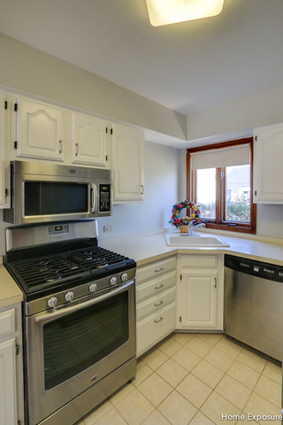 14830 S Penn Rd, Plainfield, IL 60544 photo 2