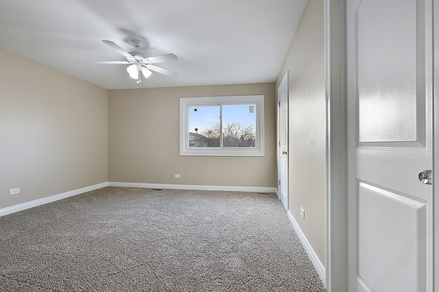 51 Willow Rd, Matteson, IL 60443 photo 16