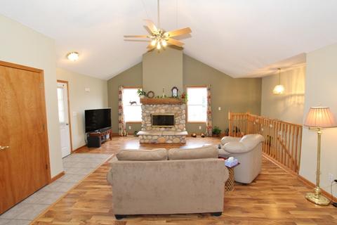 159 Diversatech Dr, Manteno, IL 60950 photo 5
