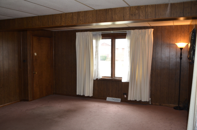 7201 Thomas Ave, Bridgeview, IL 60455 photo 8