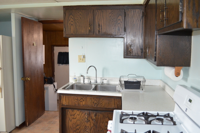 7201 Thomas Ave, Bridgeview, IL 60455 photo 3