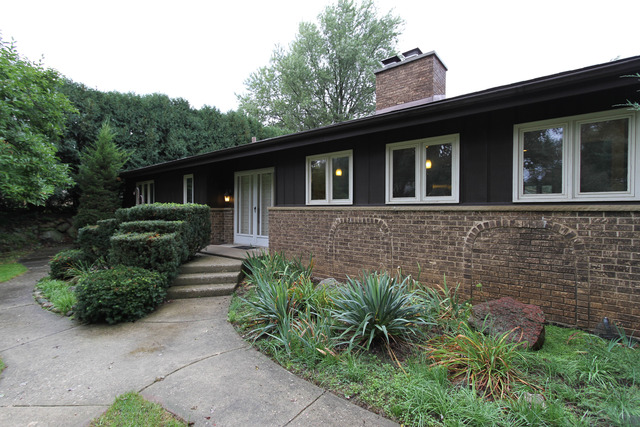 2402 Mehring Ave, Johnsburg, IL 60051 photo 2