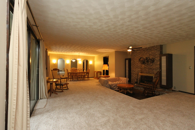 2402 Mehring Ave, Johnsburg, IL 60051 photo 8