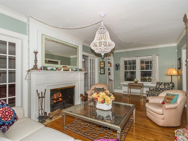 43 Hamilton Ave, Elgin, IL 60123 photo 4