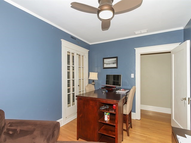 43 Hamilton Ave, Elgin, IL 60123 photo 11