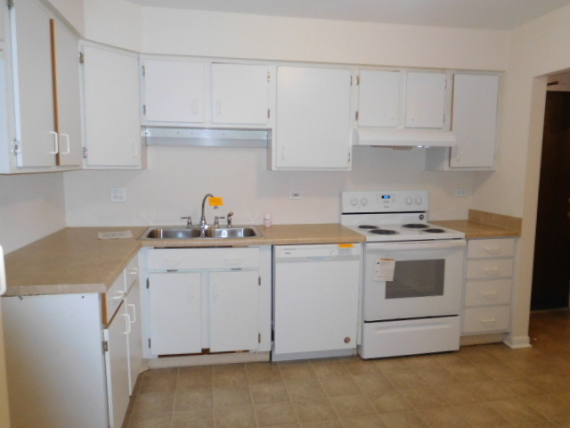 1500 Harbour Dr #1B, Wheeling, IL 60090 photo 8