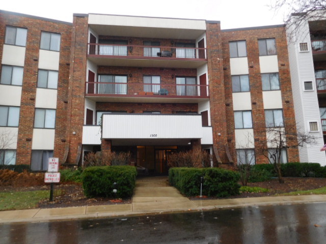 1500 Harbour Dr #1B, Wheeling, IL 60090 photo 1