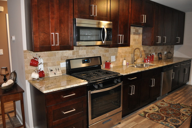 733 N Green Dr, Wheeling, IL 60090 photo 4
