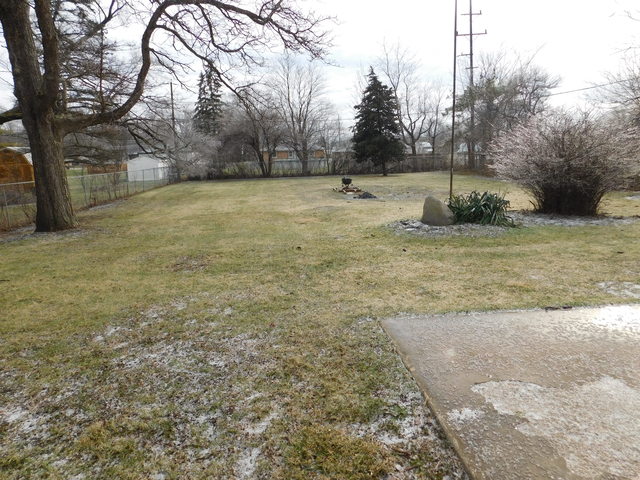 15 Weft Rd, Kankakee, IL 60901 photo 21