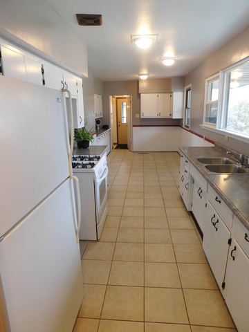 15 Weft Rd, Kankakee, IL 60901 photo 4