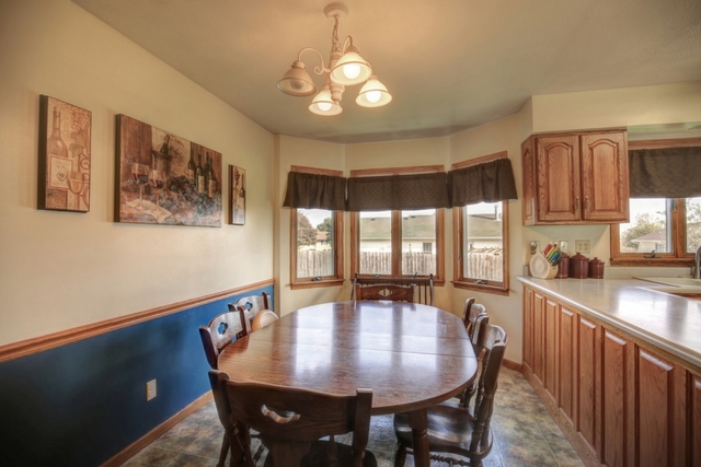 610 Ridge Rd, Philo, IL 61864 photo 11