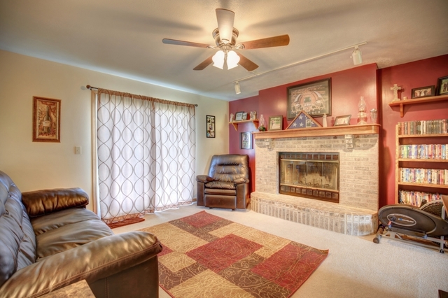 610 Ridge Rd, Philo, IL 61864 photo 9
