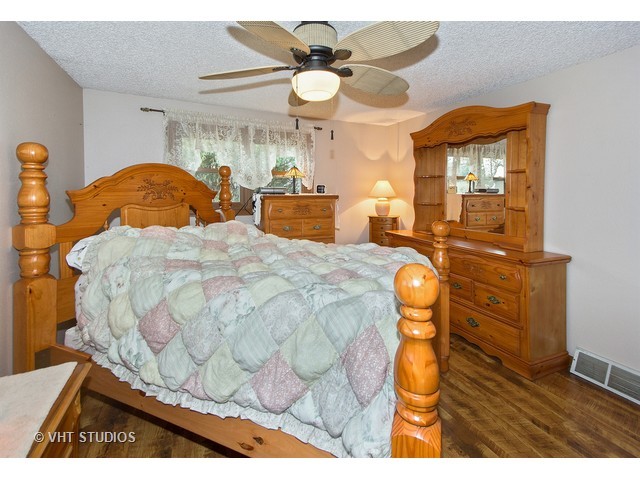 2267 E 875th Rd, Oglesby, IL 61348 photo 8