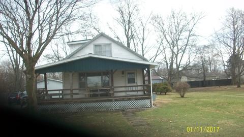 545 N 2nd St, Sheldon, IL 60966 photo 3
