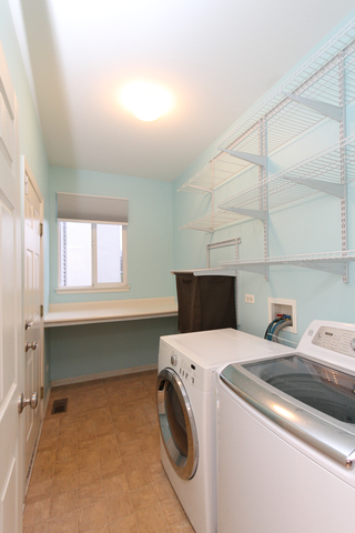 914 Limerick Ln, Mchenry, IL 60050 photo 21