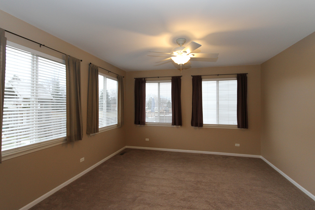 914 Limerick Ln, Mchenry, IL 60050 photo 20