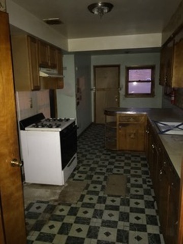 418 E 109th St, Chicago, IL 60628 photo 8