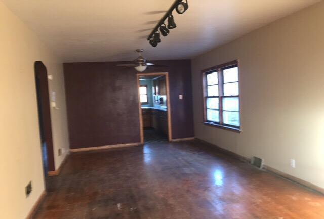 418 E 109th St, Chicago, IL 60628 photo 11