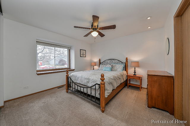 2950 Worcester Ln, Aurora, IL 60504 photo 9