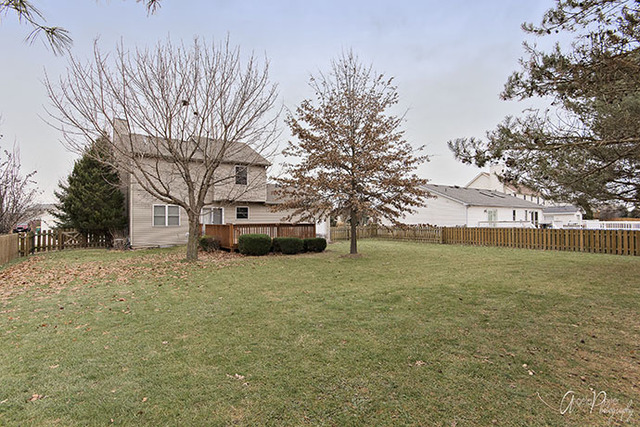 5822 Stonebridge Trl, Mchenry, IL 60050 photo 23
